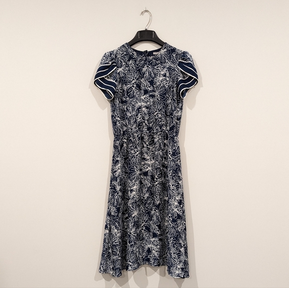 H&M | Printed Midi Satin Dress - Picture 3 of 8